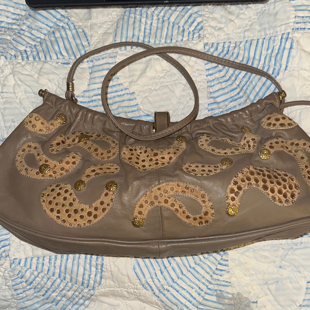 San Marco Vintage Chic Brown framed Leather Shoulder Bag with Gold Accents (JJ)